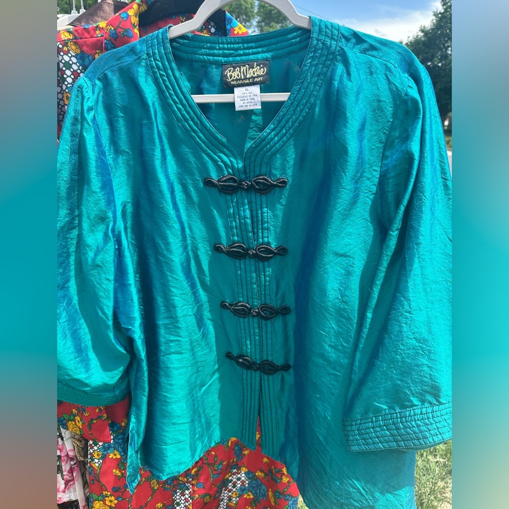 100% Silk Bob Mackie jacket!!